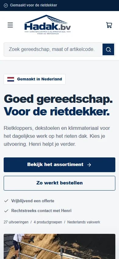 Mobiele weergave van Hadak.nl met het gereedschapsaanbod en de knop naar het assortiment